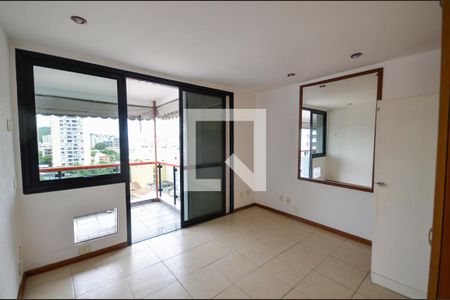 Apartamento à venda com 200m², 4 quartos e 2 vagas Apartamento à venda com 200m², 4 quartos e 2 vagasSuíte 2