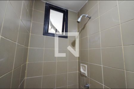 Apartamento à venda com 200m², 4 quartos e 2 vagas Apartamento à venda com 200m², 4 quartos e 2 vagasBanheiro de serviço
