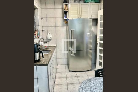 Casa à venda com 170m², 3 quartos e 2 vagasCozinha