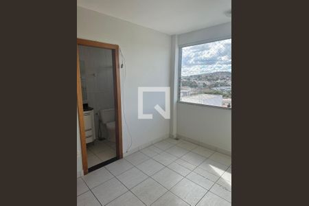 Apartamento à venda com 75m², 3 quartos e 2 vagasLavanderia