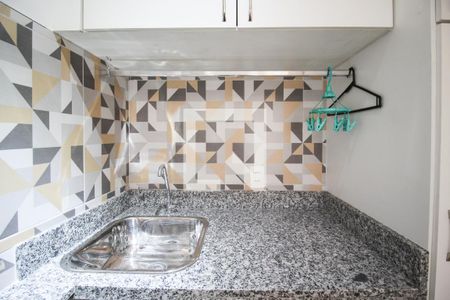 Apartamento para alugar com 37m², 2 quartos e sem vaga Apartamento para alugar com 37m², 2 quartos e sem vagaÁrea de Serviço