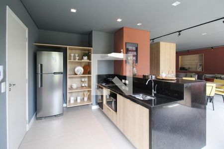 Apartamento para alugar com 37m², 2 quartos e sem vaga Apartamento para alugar com 37m², 2 quartos e sem vagaÁrea comum - Salão de festas