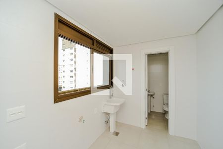 Apartamento à venda com 207m², 3 quartos e sem vagaÁrea de Serviço