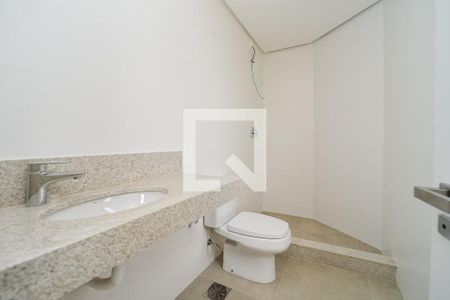 Apartamento à venda com 207m², 3 quartos e sem vagaBanheiro da Suíte 1