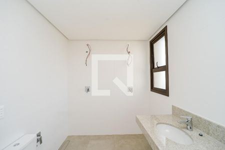 Apartamento à venda com 207m², 3 quartos e sem vagaBanheiro da Suíte 3