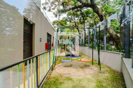 Apartamento à venda com 207m², 3 quartos e sem vagaÁrea comum - Playground