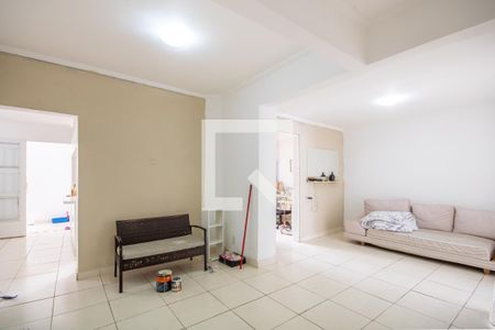Sala (Casa 1) de casa à venda com 6 quartos, 250m² em Vila Yara, Osasco