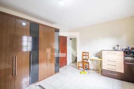 Casa à venda com 250m², 6 quartos e 4 vagasSuíte 1 (Casa 2)