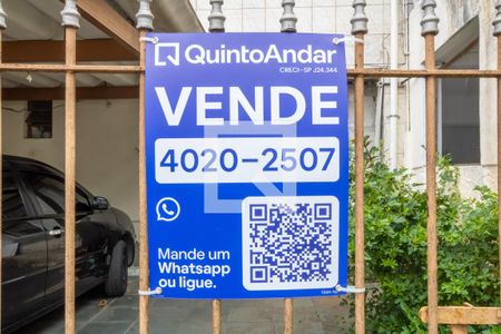 Casa à venda com 250m², 6 quartos e 4 vagasPlaca