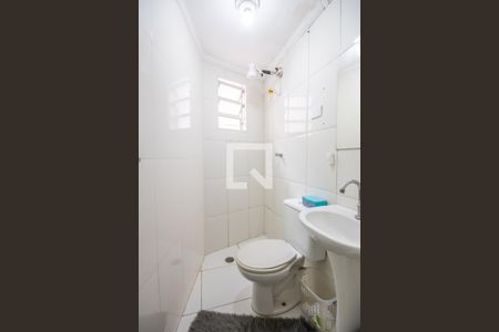 Casa à venda com 250m², 6 quartos e 4 vagasBanheiro da Suíte 3 (Casa 1)