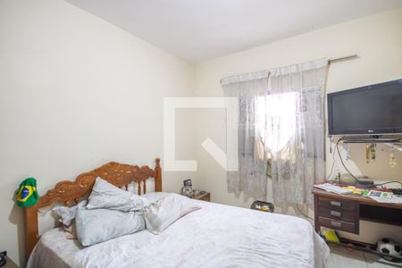 Casa à venda com 250m², 6 quartos e 4 vagasQuarto 2 (Casa 2)