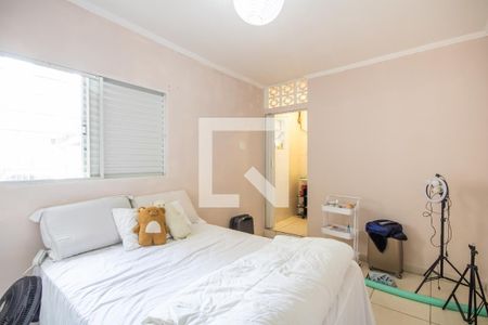 Suíte 1 (Casa 1) de casa à venda com 6 quartos, 250m² em Vila Yara, Osasco