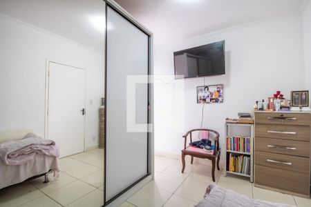 Casa à venda com 250m², 6 quartos e 4 vagasSuíte 2 (Casa 1)