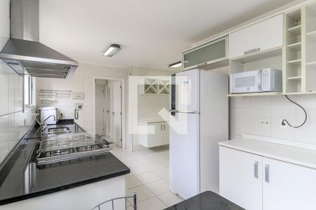 Apartamento à venda com 204m², 4 quartos e sem vagaCozinha
