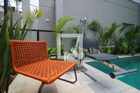 Studio à venda com 24m², 1 quarto e sem vaga Studio à venda com 24m², 1 quarto e sem vagaÁrea comum - Piscina