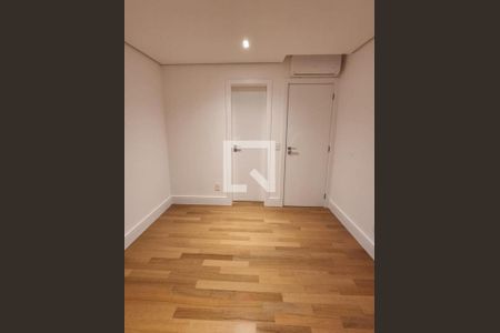 Apartamento à venda com 108m², 2 quartos e 1 vaga Apartamento à venda com 108m², 2 quartos e 1 vagaFoto 01