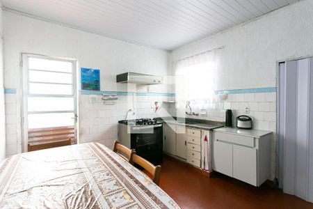 Casa à venda com 160m², 3 quartos e 2 vagasCozinha