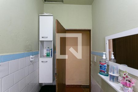 Casa à venda com 160m², 3 quartos e 2 vagasBanheiro