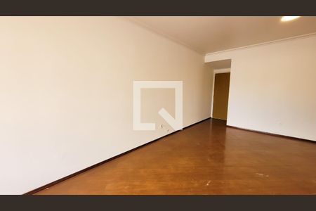 Sala de apartamento à venda com 3 quartos, 107m² em Centro, Campinas