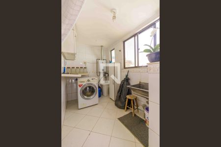 Apartamento à venda com 270m², 5 quartos e 4 vagas Apartamento à venda com 270m², 5 quartos e 4 vagasÁrea de Serviço