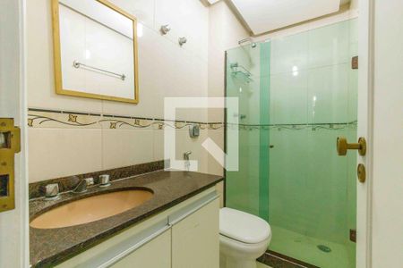 Apartamento à venda com 270m², 5 quartos e 4 vagas Apartamento à venda com 270m², 5 quartos e 4 vagasBanheiro da Suíte 5