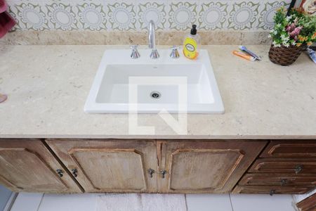 Apartamento à venda com 198m², 4 quartos e 2 vagasBanheiro