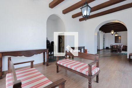 Apartamento à venda com 198m², 4 quartos e 2 vagasÁrea comum - Salão de festas