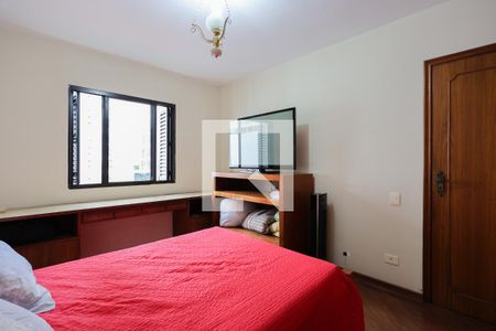 Apartamento à venda com 198m², 4 quartos e 2 vagasQuarto 2
