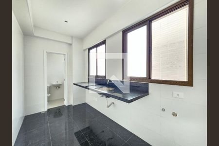 Apartamento à venda com 270m², 4 quartos e 4 vagasÁrea de Serviço