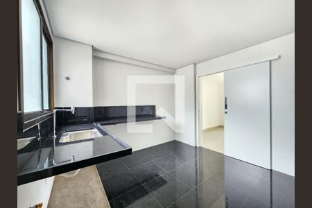 Apartamento à venda com 270m², 4 quartos e 4 vagasCozinha