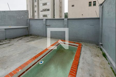 Casa para alugar com 285m², 3 quartos e 2 vagas Casa para alugar com 285m², 3 quartos e 2 vagasPiscina