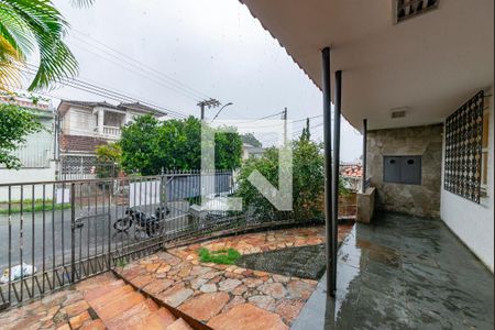 Casa para alugar com 285m², 3 quartos e 2 vagas Casa para alugar com 285m², 3 quartos e 2 vagasQuintal