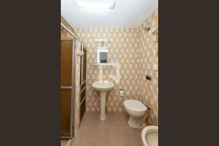 Casa para alugar com 285m², 3 quartos e 2 vagas Casa para alugar com 285m², 3 quartos e 2 vagasBanheiro da Suíte