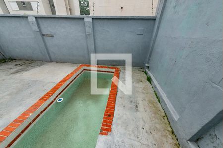 Casa para alugar com 285m², 3 quartos e 2 vagas Casa para alugar com 285m², 3 quartos e 2 vagasPiscina