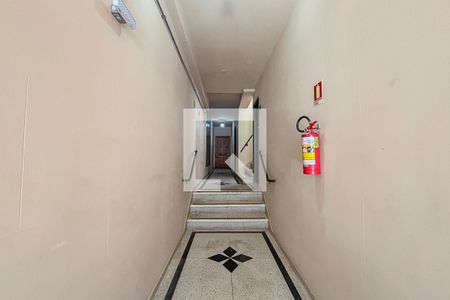 Apartamento à venda com 82m², 2 quartos e sem vagaÁrea comum