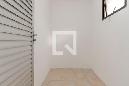 Apartamento à venda com 197m², 3 quartos e 2 vagasQuarto de Serviço