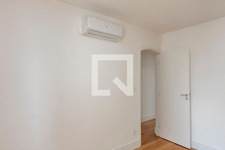 Apartamento à venda com 197m², 3 quartos e 2 vagasQuarto 2