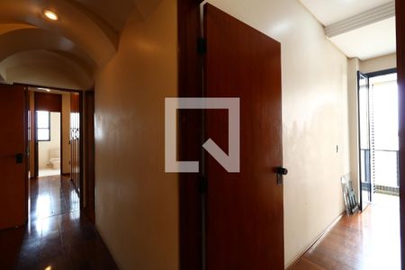 Apartamento para alugar com 260m², 4 quartos e 4 vagasCorredor