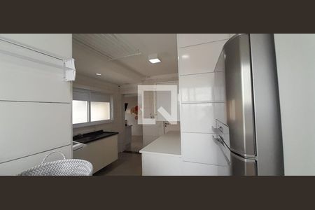 Apartamento à venda com 237m², 4 quartos e 4 vagasCozinha