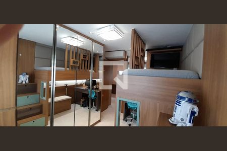 Apartamento à venda com 237m², 4 quartos e 4 vagasQuarto