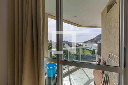 Apartamento à venda com 55m², 1 quarto e 1 vagaQuarto