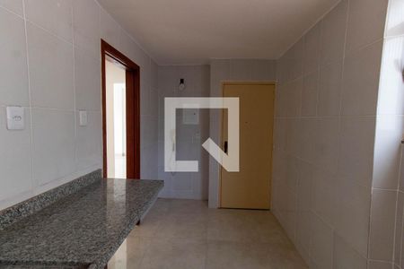 Apartamento à venda com 90m², 2 quartos e 1 vagaCozinha e Área de Serviço