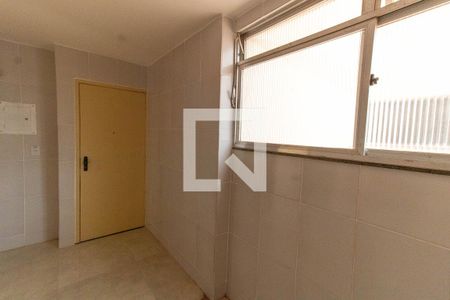 Apartamento à venda com 90m², 2 quartos e 1 vagaCozinha e Área de Serviço