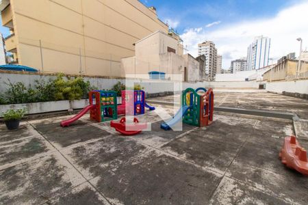 Apartamento à venda com 90m², 2 quartos e 1 vagaÁrea comum