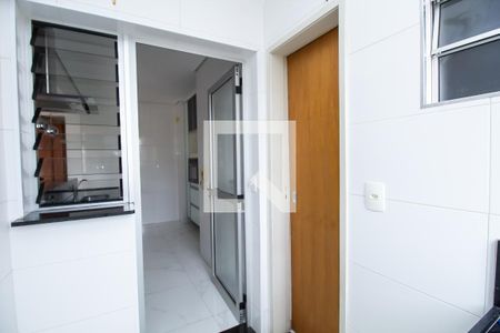 Apartamento para alugar com 85m², 2 quartos e 1 vagaÁrea de Serviço