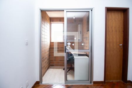 Apartamento para alugar com 85m², 2 quartos e 1 vagaSuíte