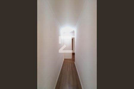 Corredor  de apartamento à venda com 2 quartos, 53m² em Loteamento Parque São Martinho, Campinas