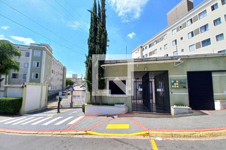 Apartamento à venda com 53m², 2 quartos e 1 vaga Apartamento à venda com 53m², 2 quartos e 1 vagaFachada e Portaria