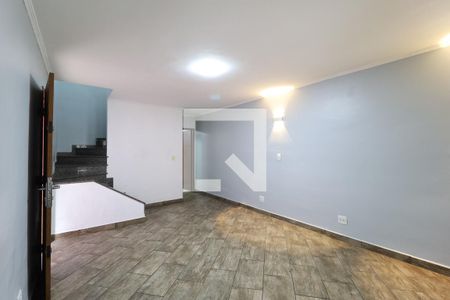 Sala de casa para alugar com 3 quartos, 133m² em Vila Nivi, São Paulo