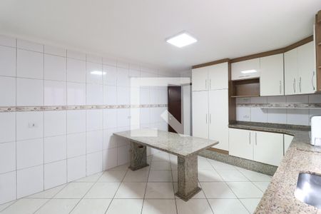 Casa para alugar com 133m², 3 quartos e 2 vagas Casa para alugar com 133m², 3 quartos e 2 vagasCozinha